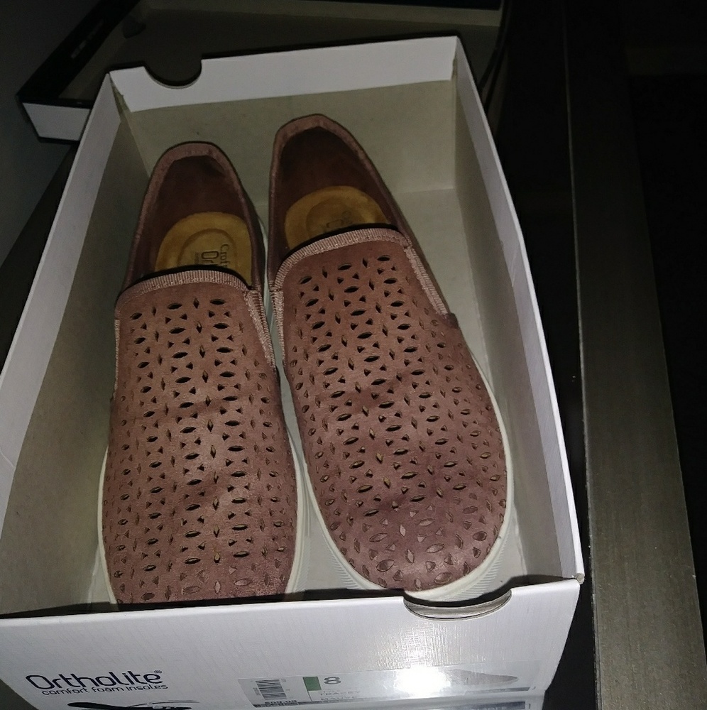 Slide on shoes PRICE IS FIRM